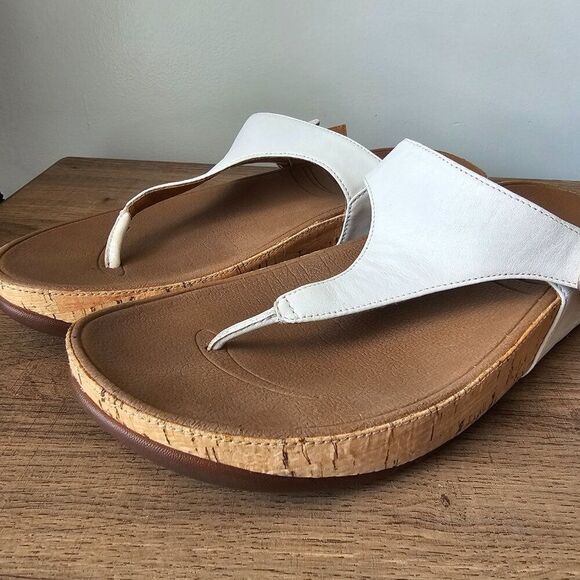 EUC FITFLOP WHITE LEATHER THONG SLIPPERS SIZE 9 WOMENS - Picture 6 of 13